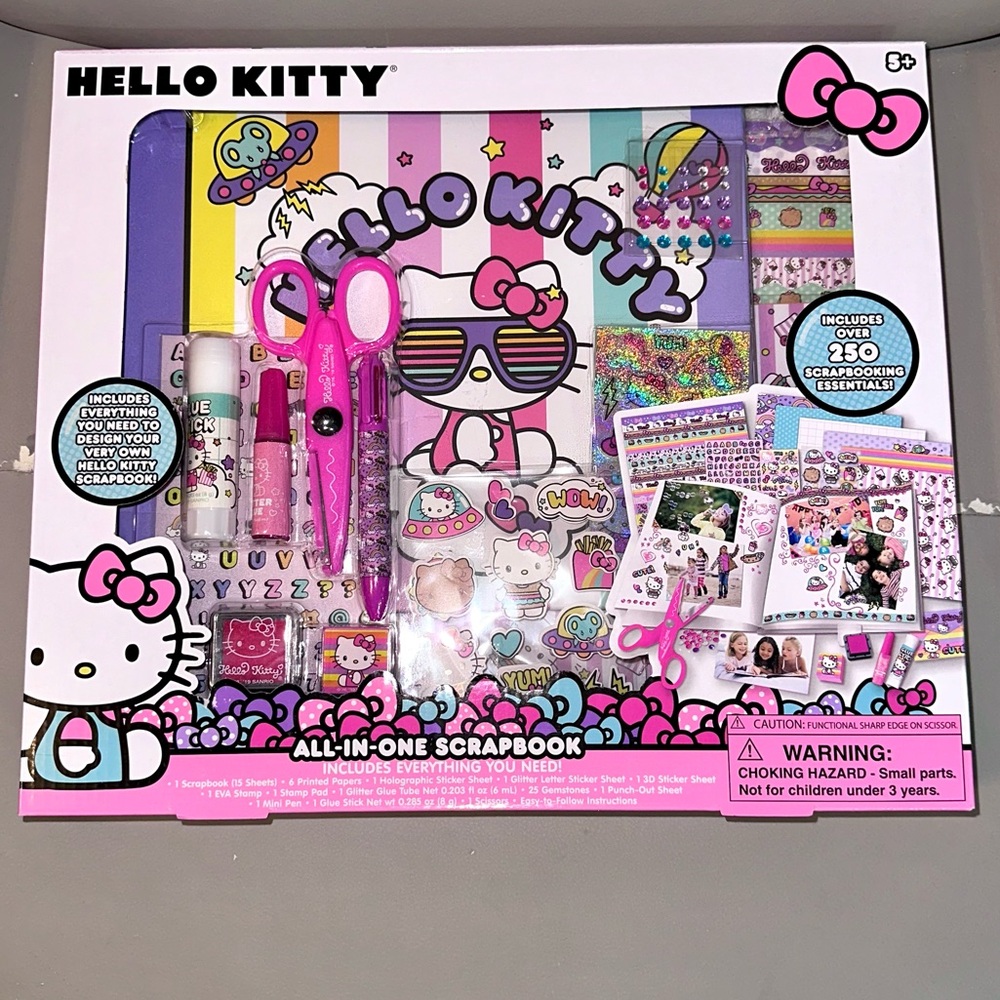 Hello Kitty All-in-One DIY Design Your Own Scrapbook with Over 250 Essentials